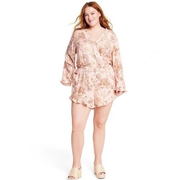 Romantic Floral Print Flare Sleeve Romper - Agua Bendita Blush 3X - Picture 11 of 11